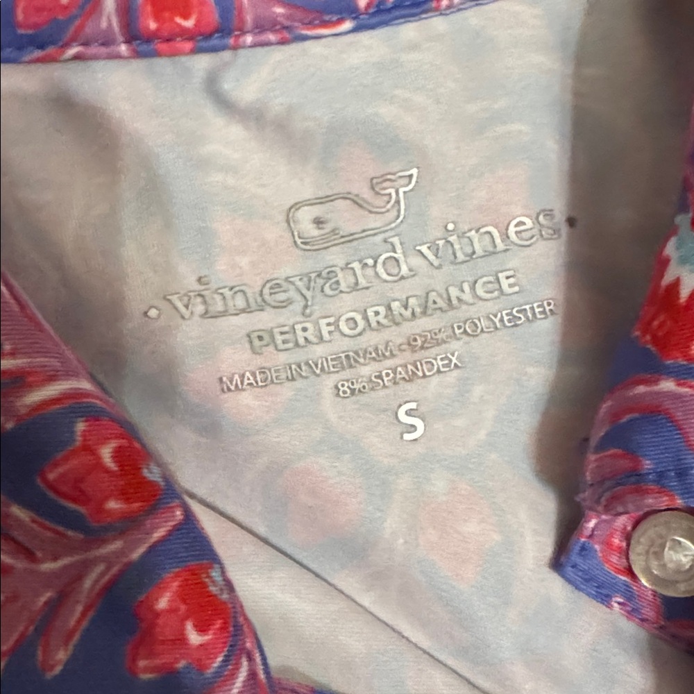 Vineyard Vines Performance Set - image 2